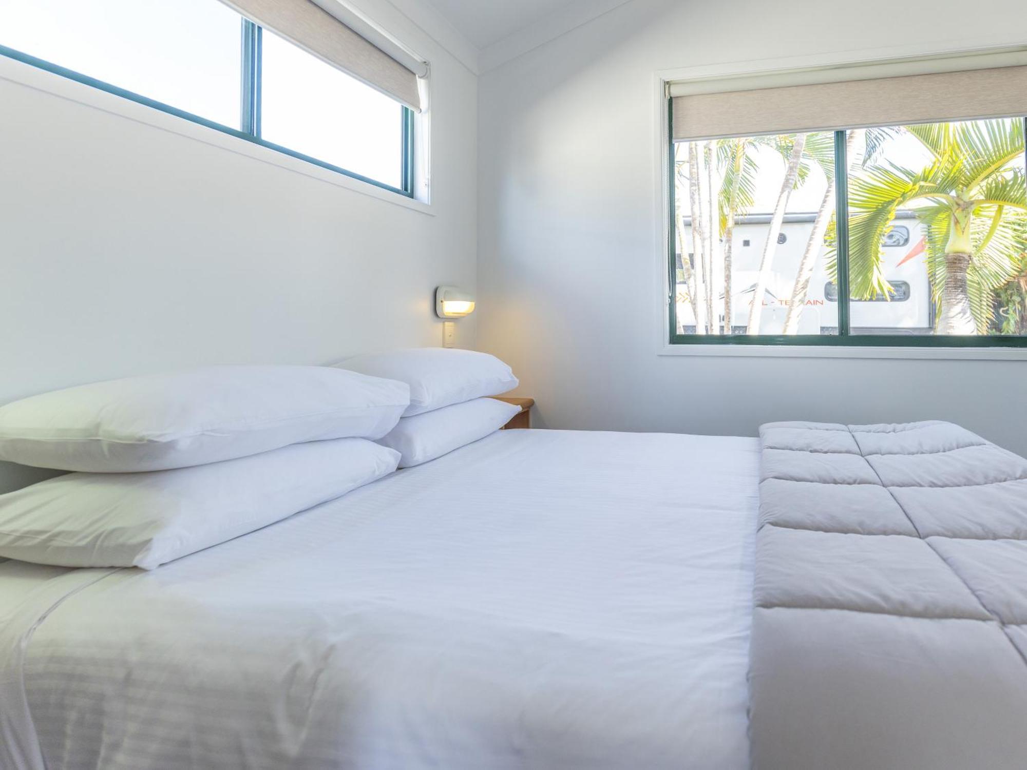 Nrma Bowen Beachfront Holiday Park Værelse billede